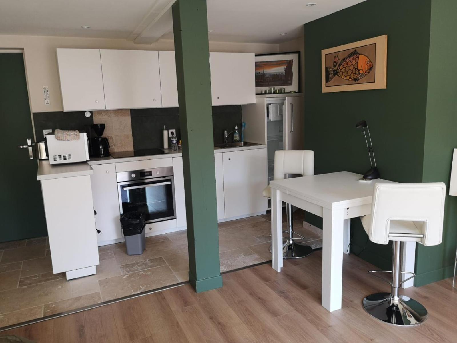 Le Puits Apartman Honfleur Szoba fotó